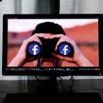 come non farsi vedere online su Facebook