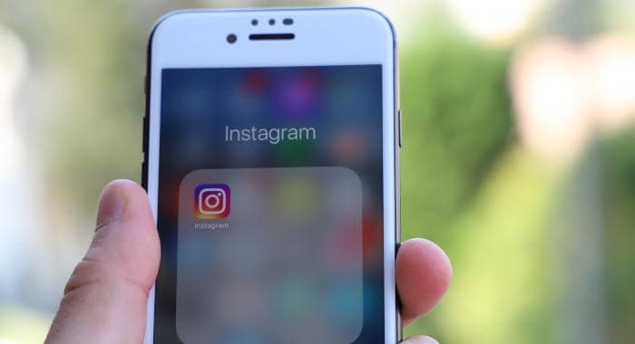 come aggiungere luoghi su Instagram