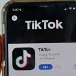 aggiornare TikTok app da App Store